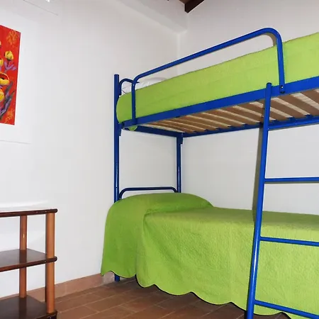 Chalet Privato Con Uso Piscina Chalé Chianni