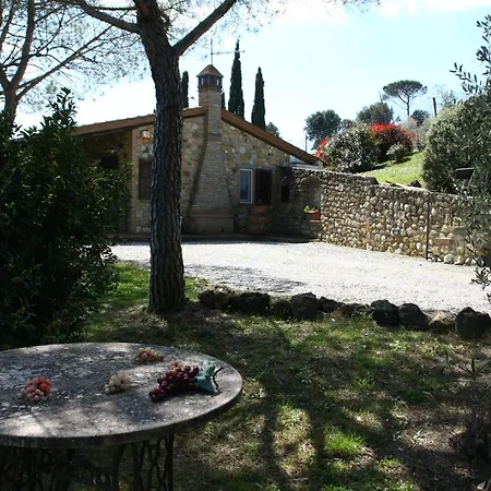 Chalet Privato Con Uso Piscina Chalé *